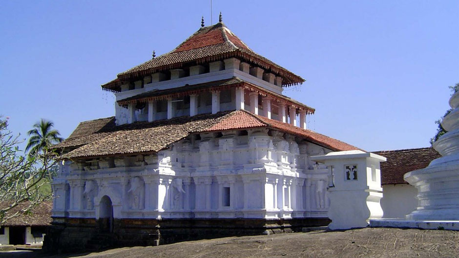 Lankathilaka temple